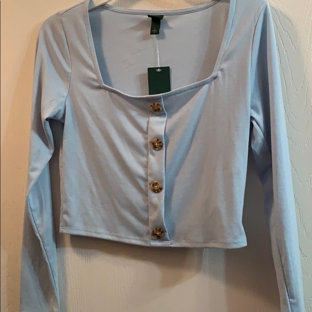 Cropped long sleeve